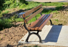 Acuze aduse primarului Almăj, Dolj: „ La cum arată lucrările putem spune că s-au făcut cârpeli pe bani mulți.”