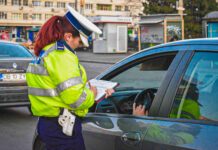 13 focuri de armă trase de polițiștii din Olt pentru a opri o mașină condusă de un tânăr de 29 de ani