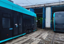 Primăria Craiova anunță că trei tramvaie noi au ajuns în depourile RAT și urmează să fie testate pe liniile din oraș